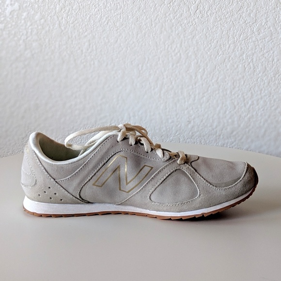 New Balance Shoes - New Balance- 555 Retro Suede Sneakers
